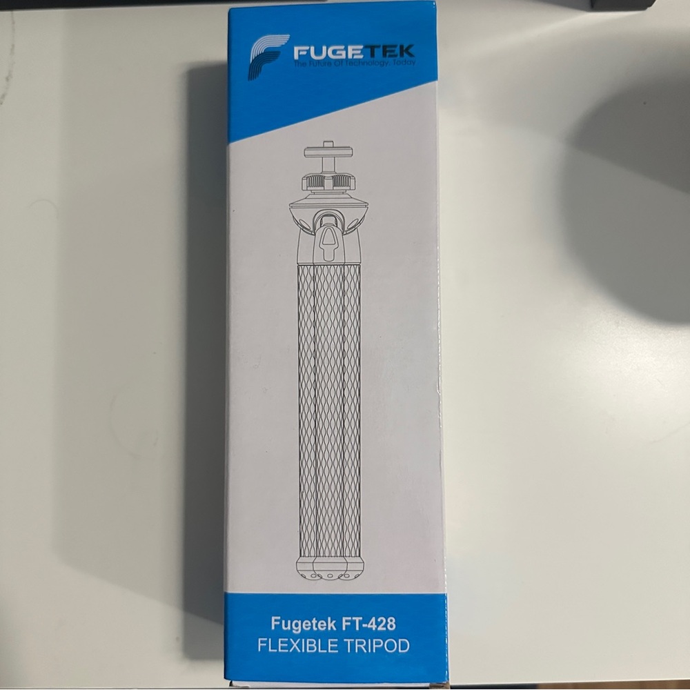 Giveaway! Fugetek FT-428 Flexible Tripod